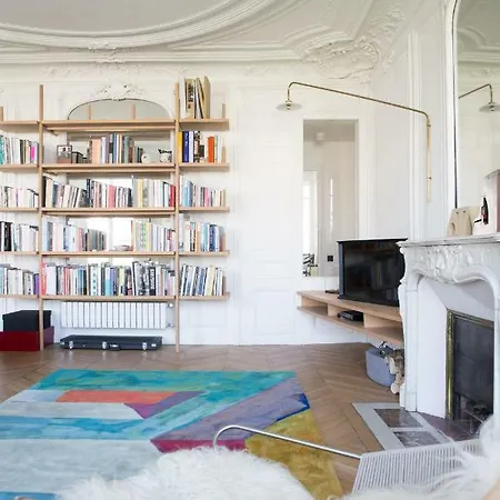 Rue De Saint-petersbourg By Onefinestay * Paris