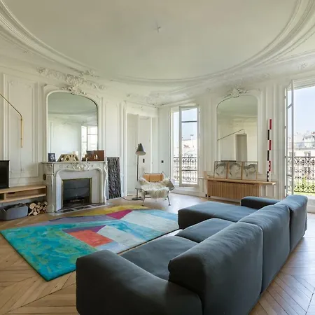 Apartment Rue De Saint-petersbourg By Onefinestay *