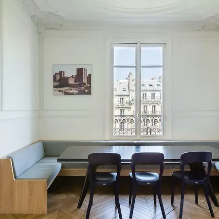 Apartment Rue De Saint-petersbourg By Onefinestay *