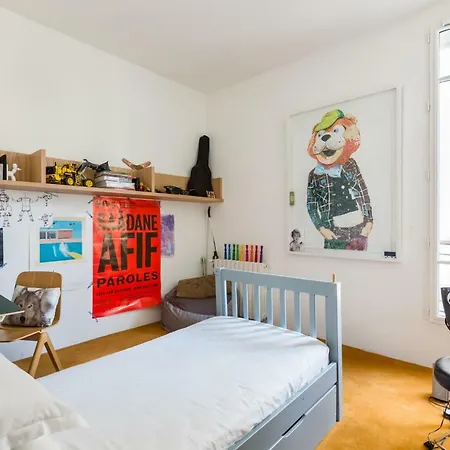 Rue De Saint-petersbourg By Onefinestay Paris